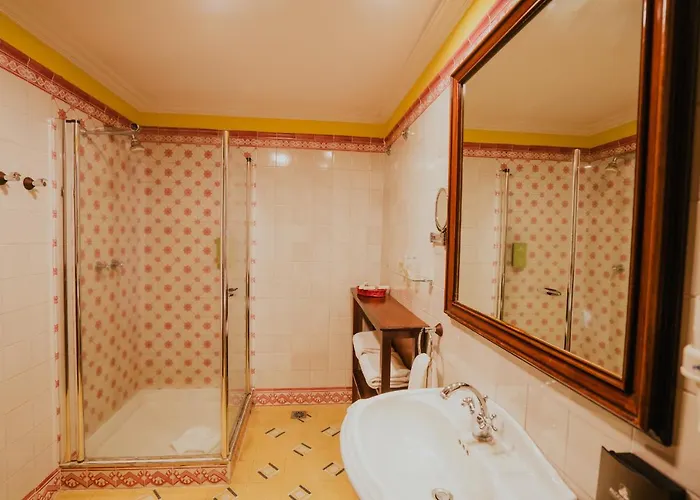 Villalba (adults Only) וילפלור